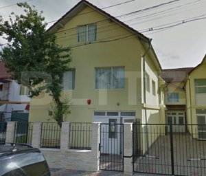 Casa Individuala / Pensiune, 14 camere - zona Piata Decebal