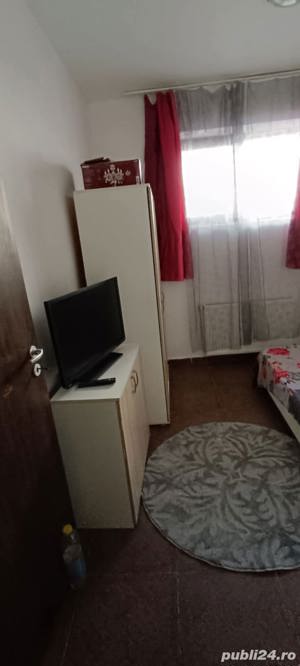 Inchiriez apartament 2 camere - imagine 2