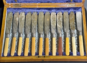 Set de cuțite și furculițe de pește placat cu argint si os Anglia 1900 - imagine 2