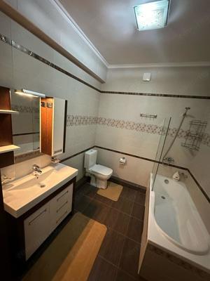 apartament cu 2 camere in zona Basarabia - imagine 3