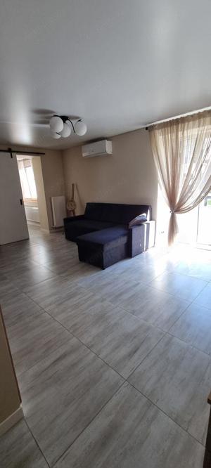 de vanzare apartament cu 2 camere in zona Aparatorii Patriei - imagine 8