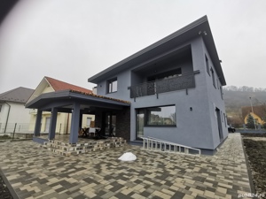 Construim case la cheie, executam bransamente apa   canal, executam împrejmuiri si drenaje 