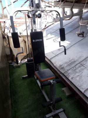 Vând aparat de sport  multiplu aproape nou .