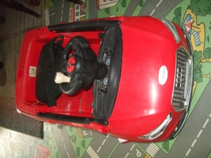 Masinuță Audi copii (pentru piese)