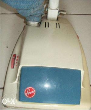 Aspirator vintage Hoover cu sac  - imagine 4
