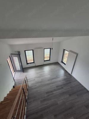 Proprietate  in vinzare - imagine 2