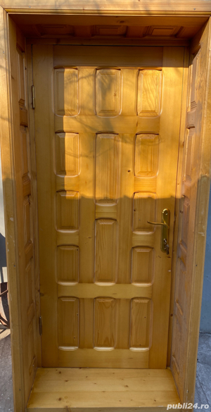 vand usi noi lemn masiv