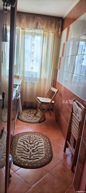 Apartament cu doua camere semidecomandat etaj 8 Viziru 3  - imagine 2