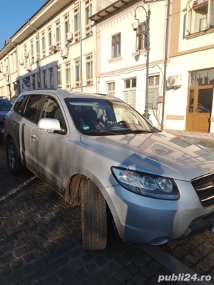 Hyundai Santa Fe  - imagine 2 Hyundai Santa Fe  - imagine 2