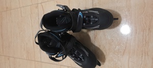 Vând patine reglabile mărimea 35-39 de culoare neagră impecabile