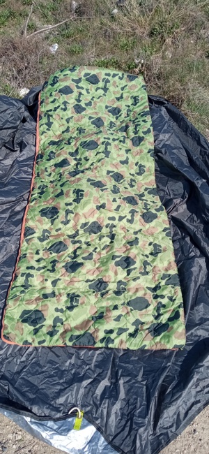 Saci de dormit și saltea camping 