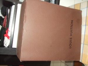 Louis Vuitton cutie mare