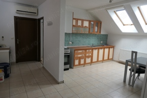 Apartament 2 camere decomandat, mobilat si utilat, central - Podgoria - imagine 2