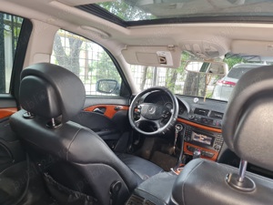 Vând Mercedes Benz E200, w211