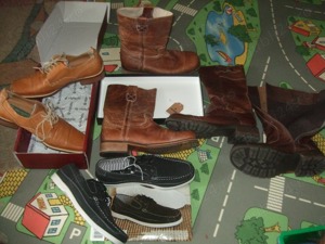 Pantofi cizme mocasini