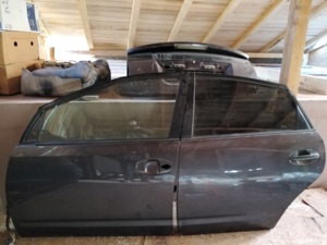 Portiere și haion toyota