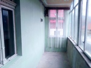 vand casa cu curte si gradina in zona central istorica a Brasovului  - imagine 3