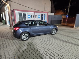 Opel astra J 1.6 16v benzina+gpl 