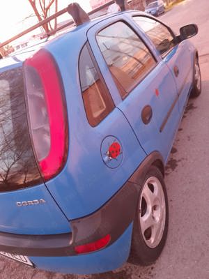 Vand Opel Corsa din 2002 - imagine 4