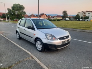 Ford Fiesta 1.3 benzina, an fab.2006, euro 4 - imagine 3