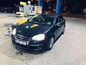 Volkswagen Jetta 1.9 TSI - 2010 - Stare foarte bună - 4999 Euro, negociabil.