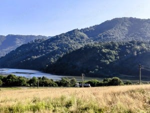 100 ha TEREN PADURE VALEA OLTULUI, Balota - Racovita, jud Valcea, 2 km de Autostrada Sibiu - Pitesti