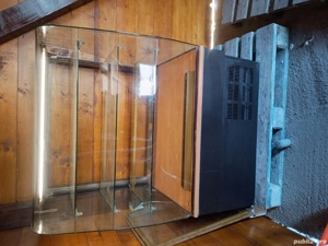 vând vitrina frigorifica pentru expunere produse perfectă stare de funcționare preț 500 roni 