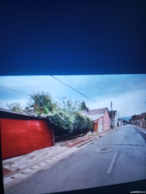 Vînd Casă ,Vind teren si curte privată,Garaj, semicentral Petroșani
