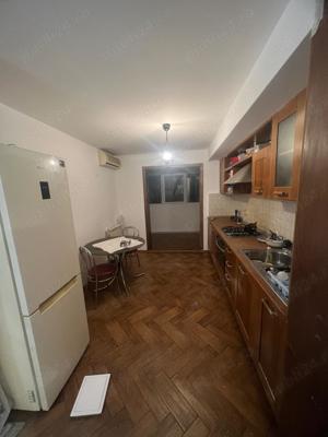 Proprietar, vanzare 4 camere, Etaj 2 din 8, Str Frumusani, renovat februarie 2025, ocazie