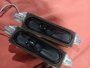 set 2 difuzoare 30077250 8ohm 10w de pe tv JVC lt-32vh40b