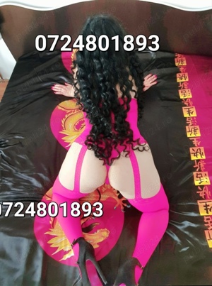 Imi rezerv dreptul de a- mi selecta clientii !!