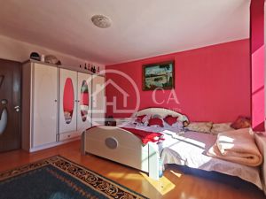 Apartament de vanzare la casa cu 4 camere,  in zona Iosia, Oradea