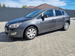 Opel Astra J 1.6l 2011