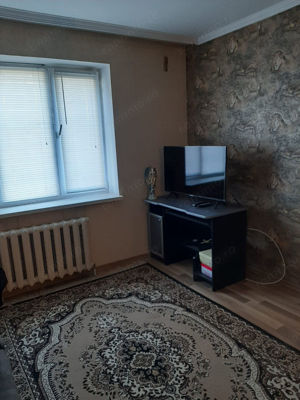 Apartament de vanzare cu 2 camere in zona Giulesti