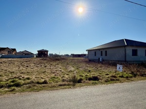 Teren intravilan 1063 mp Livada Sanleani fs.19 ml,cu utilitati(asfalt) - imagine 7