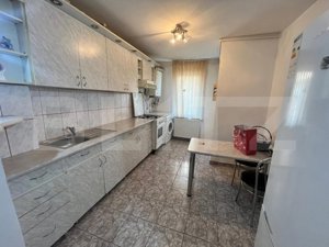 Apartament 3 camere, decomandat, parter, 70 mp, zona Sens Vechi - imagine 2