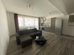 Apartament cu 2 camere de închiriat, 54 mp, zona Stejarului!