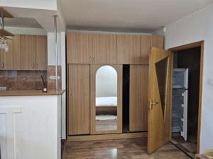 Inchiriez Garsoniera 38mp Piata Delfinului - imagine 3