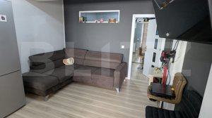 Apartament cu 2 camere, 34 mp și terasă cu grădină, în Breazu