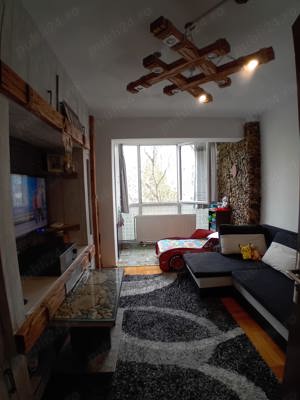 Vand apartament cu doua camere Vlaicu  - imagine 3