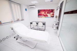  Clinica noastră angajează Femeie de Serviciu și Ajutor Asistentă   Fără Experiență sau Diplomă | 
