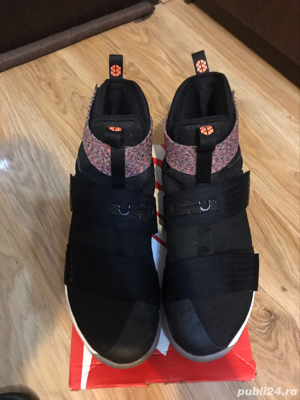 Nike Lebron Soldier 10 Iridescent - imagine 3