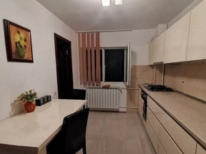 Centru chirie Ap 2 camere Str Nicolae Balcescu in bloc cu Ing Bank