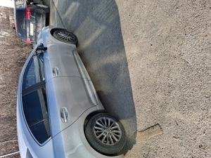 Vand Toyota Avensis T27 motor benzina 1.8 ,147 CP , origine Romania, 78500 km. cutie automata CVT .