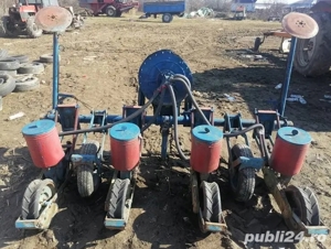 Semănătoare porumb 4 rânduri 