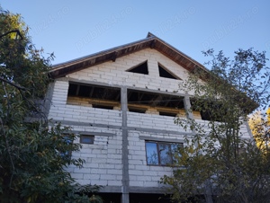 Casă şi livadă, de vânzare în localitatea Păuşeşti-Măglaşi, sat Coasta. - imagine 3