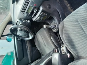 Dezmembrez Citroen C4 diesel. 1.6 hdi