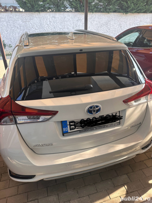 toyota Auris Hybrid - imagine 5