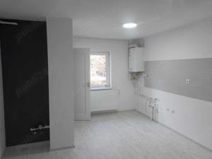 Apartament doua camere parter inalt - imagine 5