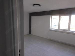 Apartament doua camere parter inalt - imagine 7